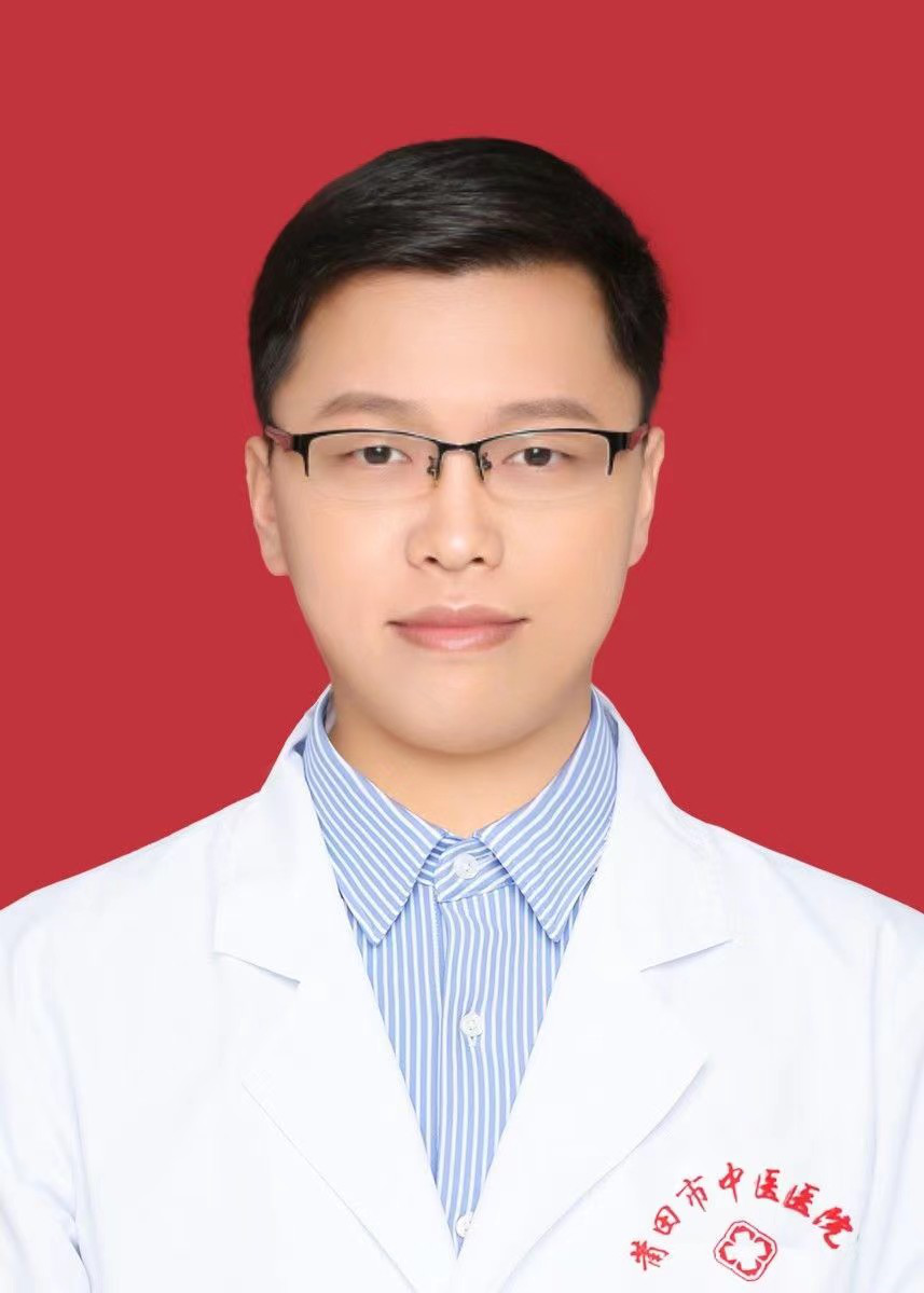 邱雄振 /